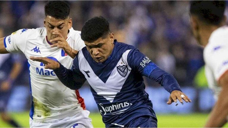 velez-va-por-un-triunfo-que-le-devuelva-la-cima-en-soledad