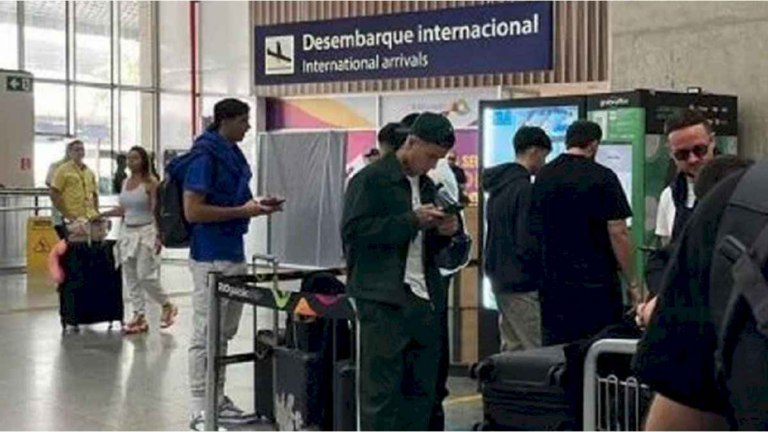alarma-en-la-seleccion-argentina:-varios-jugadores-estan-varados-en-brasil