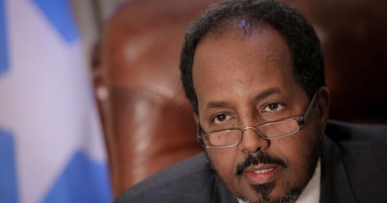Somalia aprueba una nueva ley electoral con la que «devuelve el poder de elección al pueblo»