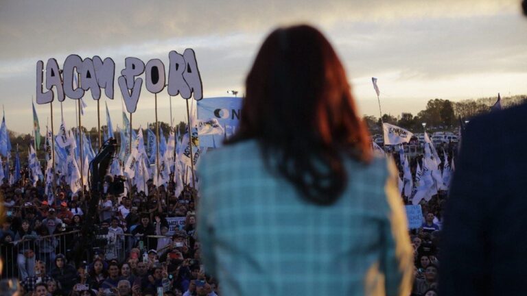 El PJ bonaerense convocó a todos sus principales referentes
