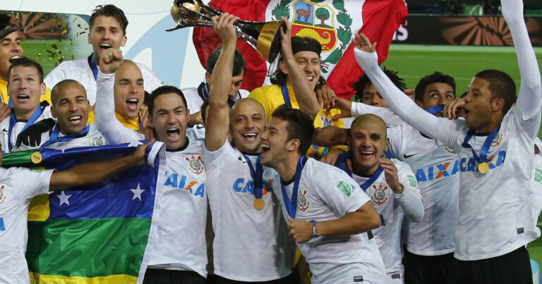Cuál fue el último equipo no europeo en ganar la Intercontinental o el Mundial de Clubes