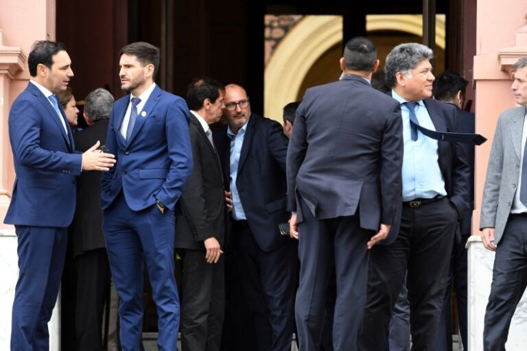 La apuesta de Milei por la pureza libertaria obliga a los gobernadores a desdoblar elecciones
