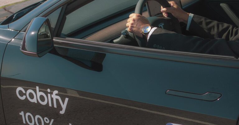 Cabify incluye en su objeto social el alquiler de vehículos sin conductor