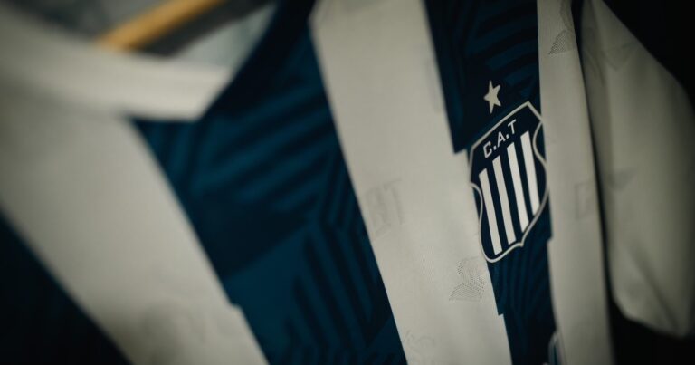 Talleres y Lanús ya se enfrentan en Córdoba por el Torneo Apertura