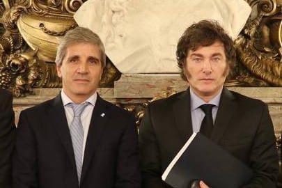 El Gobierno reestructuró el Ministerio de Economía con eliminaciones y fusiones de dependencias