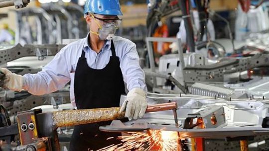 Mauro González: «Las pymes siguen en crisis, necesitamos reactivar el crédito para sobrevivir»