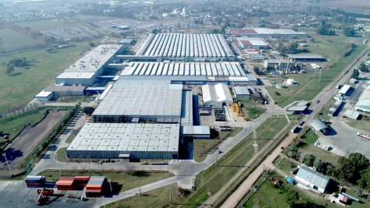 Se confirmó la venta de Mercedes-Benz Argentina: ahora se llamará Prestige Auto