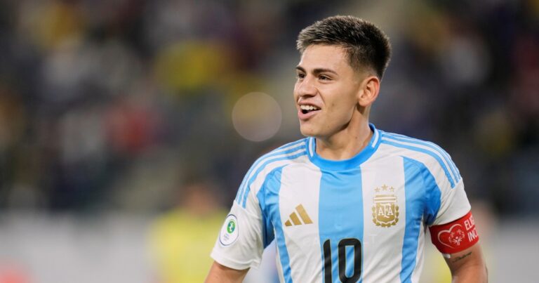 Cómo serán los primeros días del Diablito Echeverri en el Manchester City