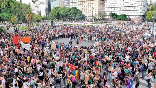 La marcha del 8M convocó a miles de mujeres en todo el país