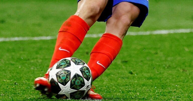 La polémica del penal de Julián Álvarez: cuando el reglamento necesita una doble lectura