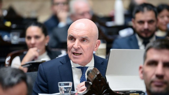 José Luis Espert realizó un polémico pedido por el Día de la Memoria deje de ser feriado