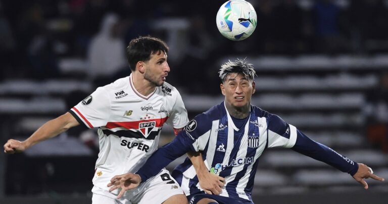 El complejo momento de Talleres: deté interino y dos nombres posibles