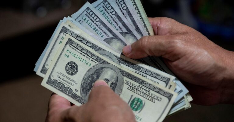 Dólar CCL hoy: a cuánto cotiza este lunes 14 de abril
