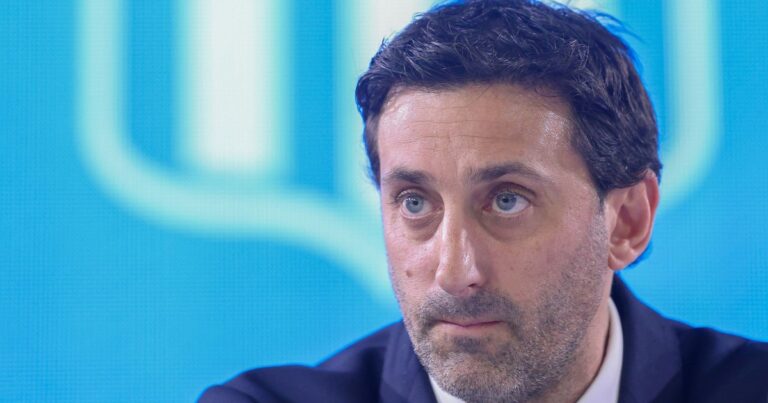 De quién habló Milito con el Director Deportivo de Bologna?