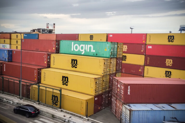 Riesgos del nuevo esquema cambiario