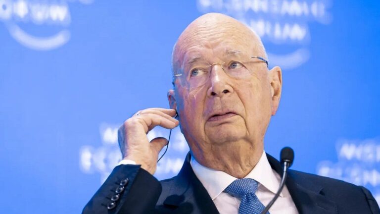 Se jubiló el fundador del Foro Económico de Davos, Klaus Schwab