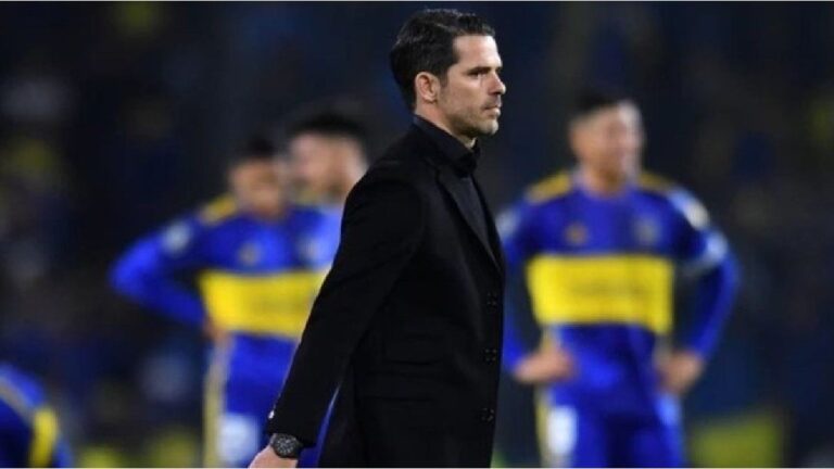 Fernando Gago mantendría el mismo once en Boca para el Superclásico