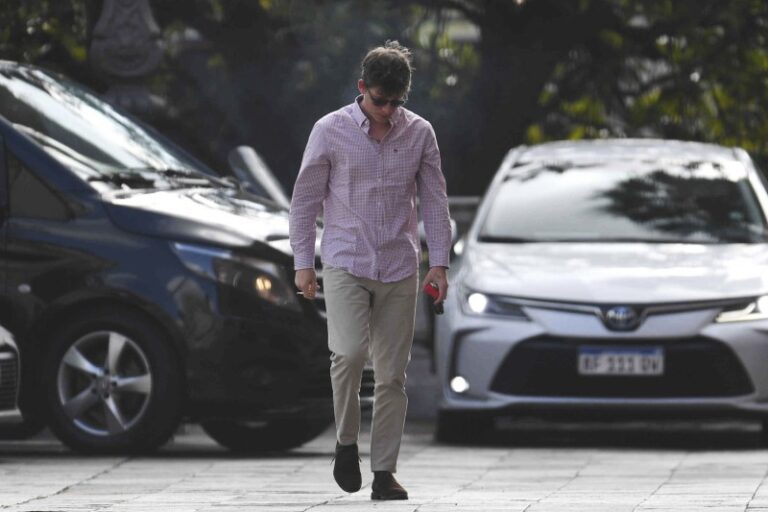 Santiago Caputo fija las reglas de la campaña libertaria: «La nueva casta es el periodismo»