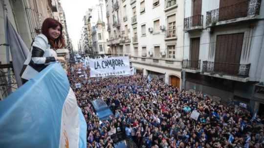 Sindicatos amenazan con un paro nacional si la Corte Suprema condena a Cristina Kirchner