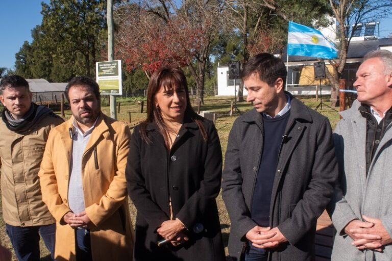 Frigerio logró que una senadora rompa con el bloque y el peronismo pierde la mayoria