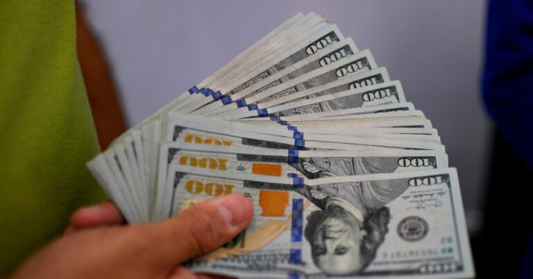 Dólar hoy: a cuánto cotizan el oficial y sus diferentes tipos de cambio este viernes 27 de junio