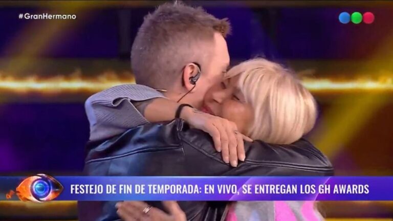 La locutora de Gran Hermano mostró un tatuaje con la cara de Santiago del Moro: «Es por gratitud»