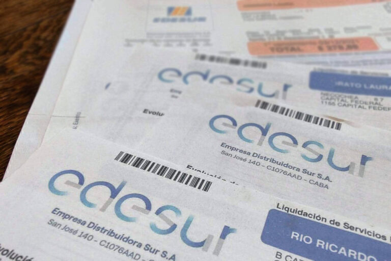 El pago de los servicios saquea el salario