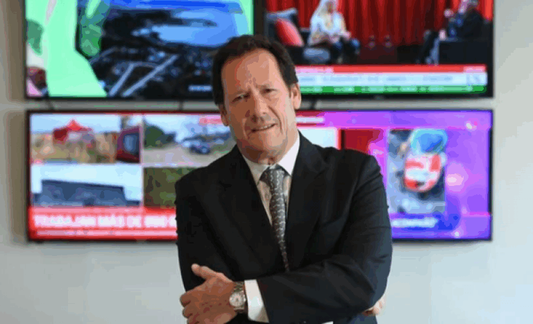 El hombre de Santiago en los medios públicos, detrás de un polémico contrato con Scatturice