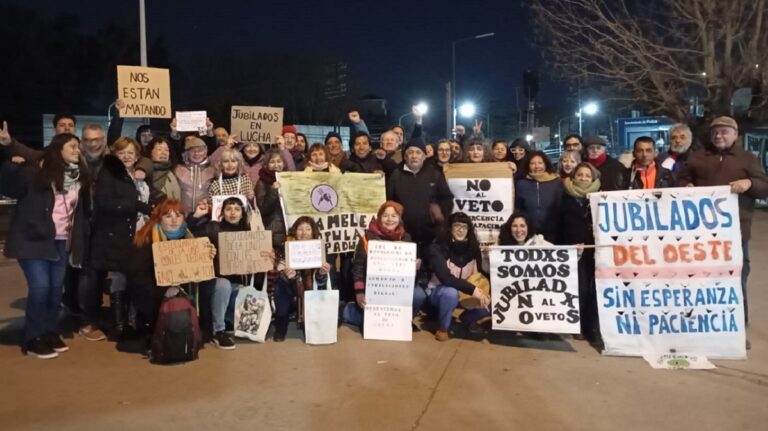 La asamblea de Padua contra los vetos de Milei, defendiendo a jubilados y discapacitados