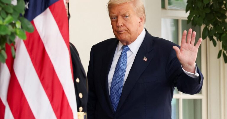 El predominio de EE.UU. y la alianza con China son las tendencias cruciales de la época