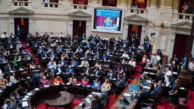 Diputados: la oposición va contra los vetos de Milei y el Gobierno hace una jugada final para salvar alguno
