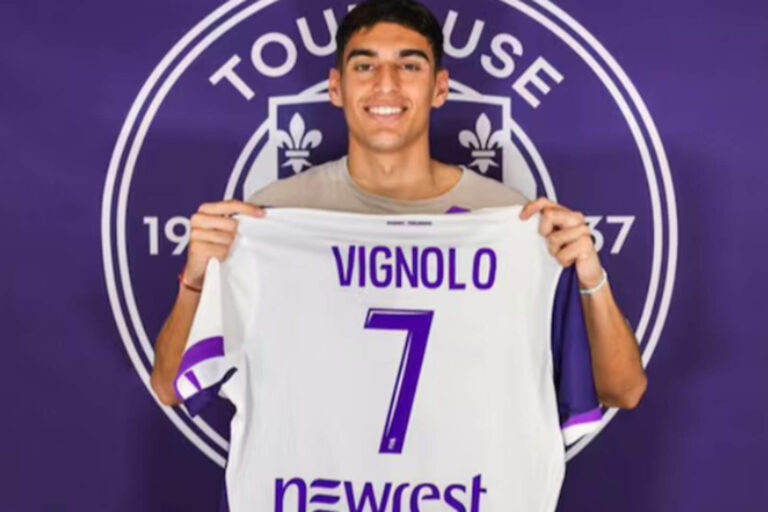 Vignolo marcó un récord de venta en Racing y espera debutar en la Ligue 1