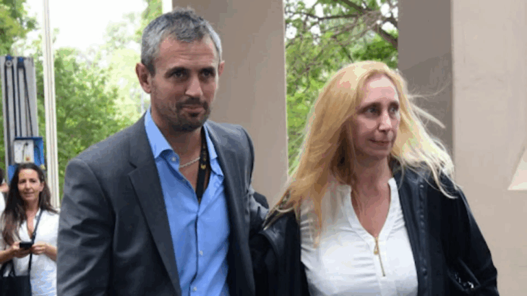 Incidentes en la marcha de La libertad Avanza en Corrientes: volvieron a evacuar de urgencia