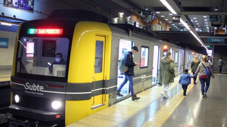 Suben los pasajes del transporte público en el AMBA: a cuánto se irá el boleto mínimo