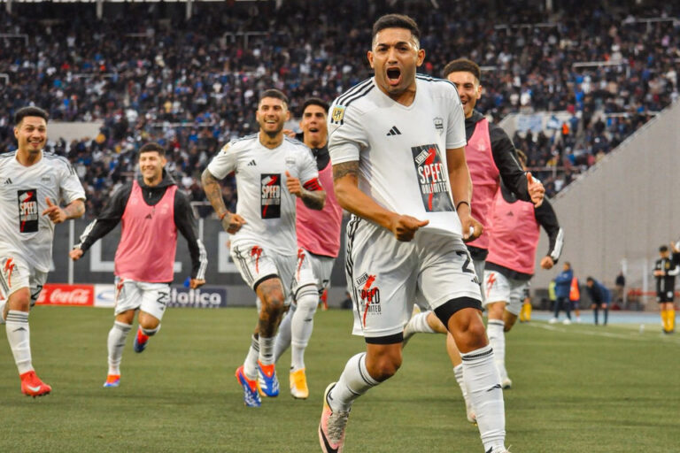 Liga Profesional: Riestra hundió a Talleres en Córdoba y ya está segundo en su zona