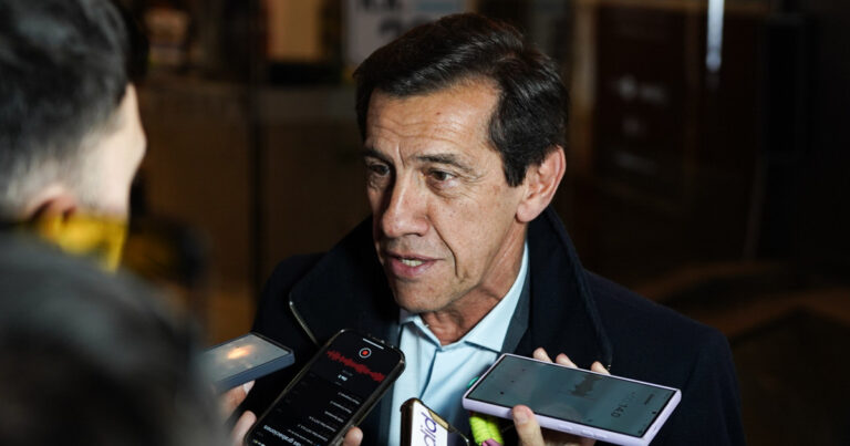 El gobernador de Jujuy le pide a Milei cambiar motosierra por bisturí y anticipó el rechazo de los últimos tres vetos