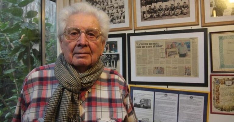 A 52 años, el ideólogo de la Selección Fantasma con Olé: «Fuimos a jugar a Bolivia y no creían que éramos Argentina»