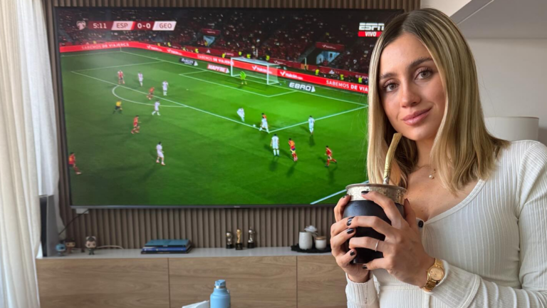 Morena Beltrán será la primera mujer en comentar fútbol argentino en casi una década