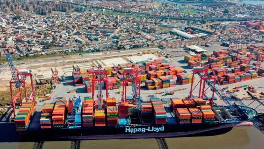 Creció la exportación con valor agregado en 2025, pero el 53% es soja y Vaca Muerta