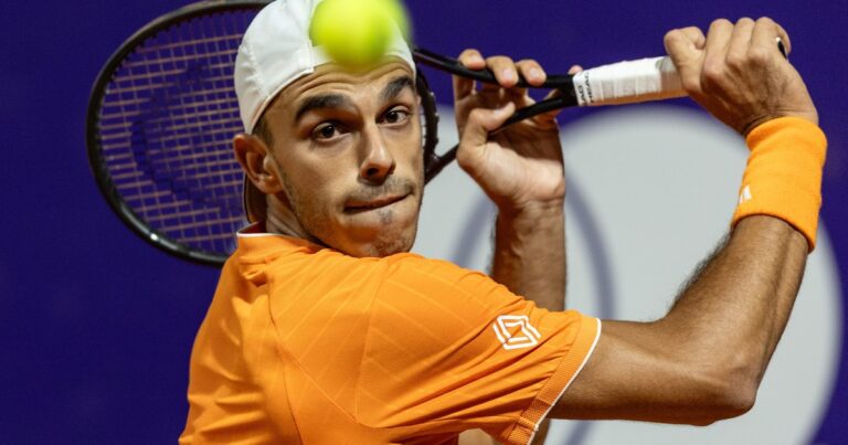 Contundente victoria de Francisco Cerúndolo en su debut en el Argentina Open