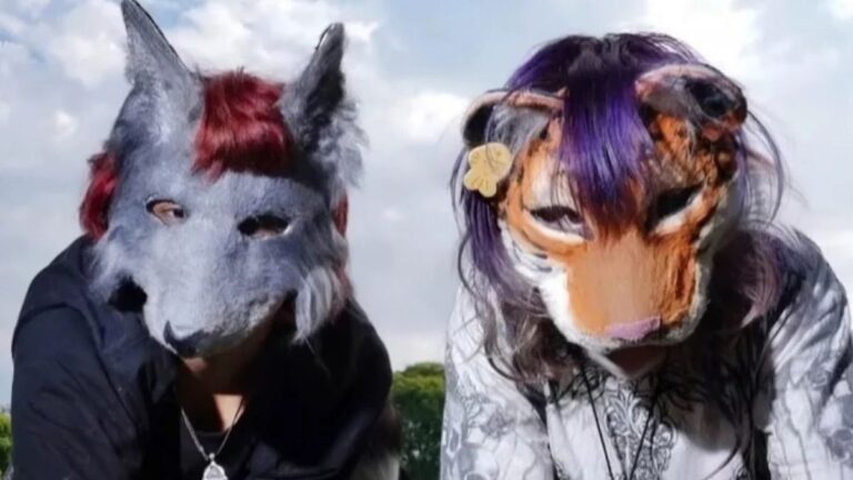 San Luis: una persona «therian» que se autopercibe perro fue a una veterinaria porque tenía «moquillo»