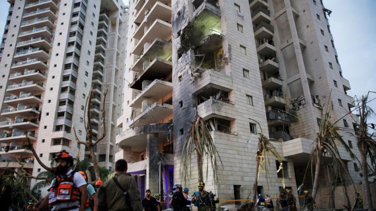 Guerra en Medio Oriente: el embajador argentino en Israel aseguró que hay 200 turistas varados y 100.000 residentes bajo alerta