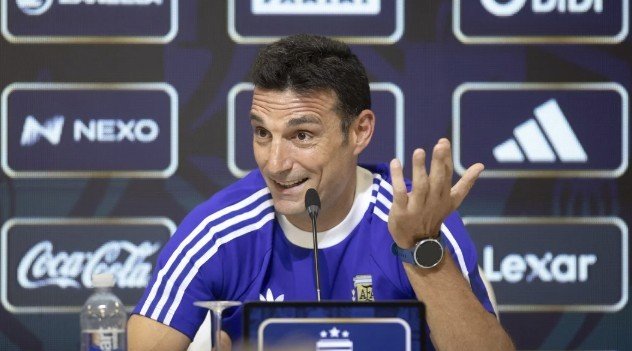 Lionel Scaloni en conferencia de prensa de la Selección Argentina