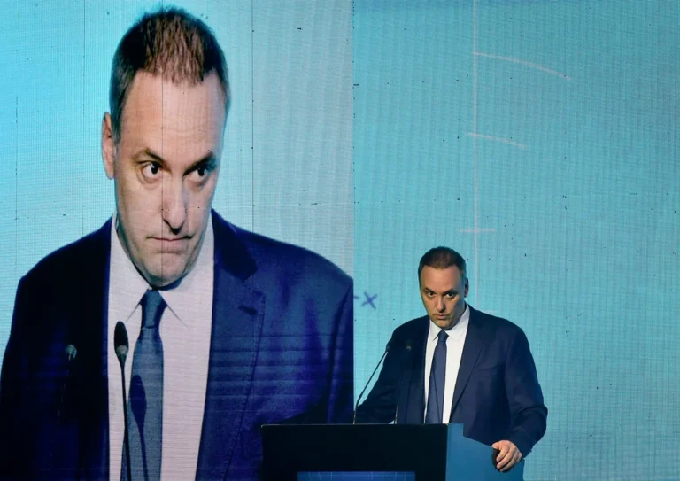 Fiscal Gerardo Pollicita en los tribunales federales.
