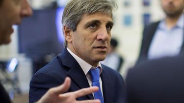 El ministro de Economía, Luis Caputo, durante una exposición sobre el acuerdo con el FMI.