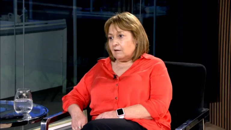Legisladora Graciela Ocaña durante una declaración sobre el PAMI