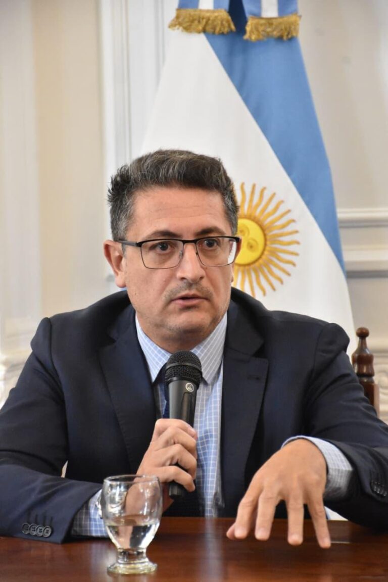 Ricardo Herrera, secretario general de la Gobernación de La Rioja, en declaraciones a la prensa