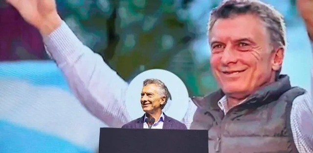 Mauricio Macri durante su discurso en el Centro de Convenciones Gala de Resistencia.