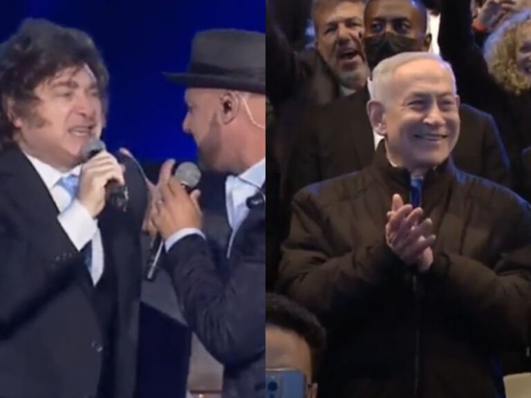 El presidente Javier Milei en el escenario durante el acto del Día de la Independencia de Israel.