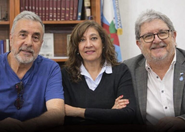 Gobernador Ricardo Quintela durante un acto oficial en el gobierno de La Rioja